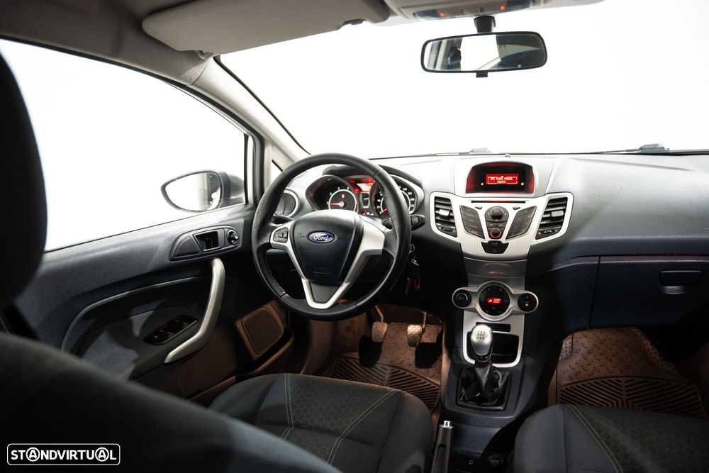Ford Fiesta 1.25 Titanium - 4
