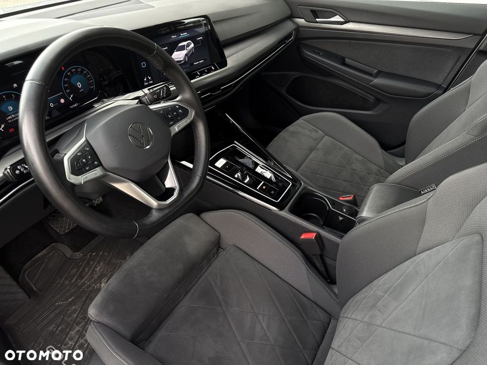 Volkswagen Golf 1.5 eTSI EVO Style DSG - 9