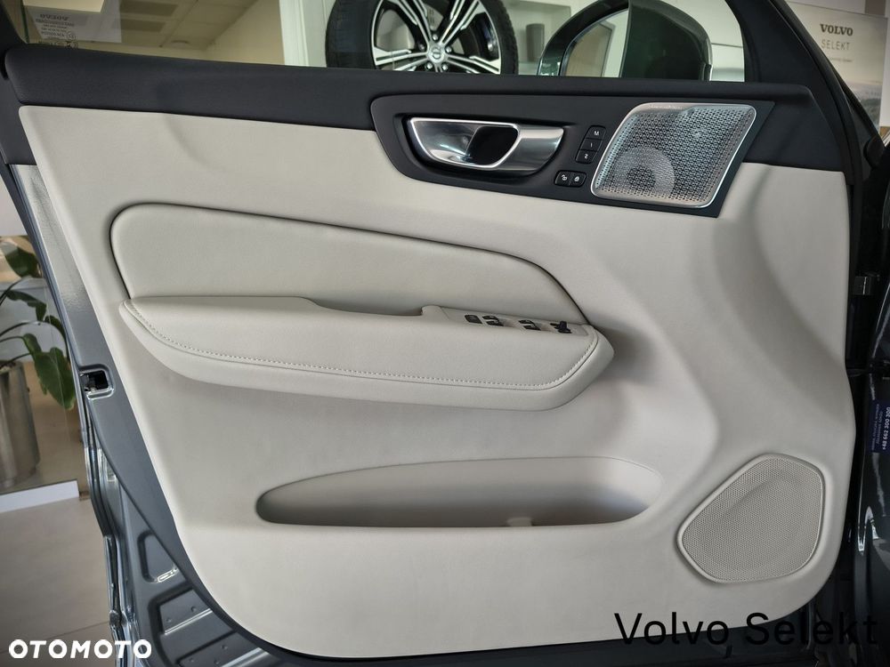 Volvo XC 60 - 12