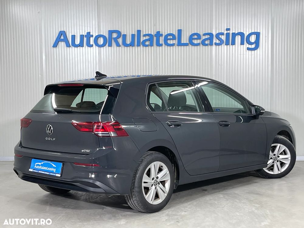 Volkswagen Golf 1.5 eTSI ACT DSG MHEV Life - 4