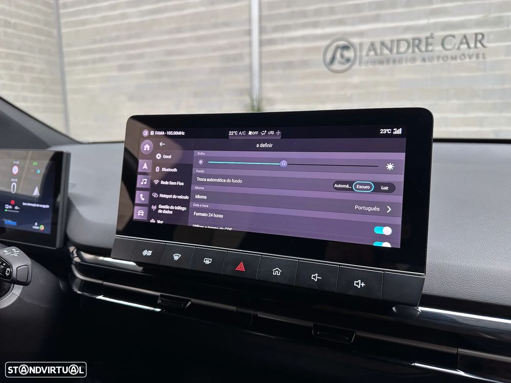MG MG4 77 kWh Extended Range Luxury - 35