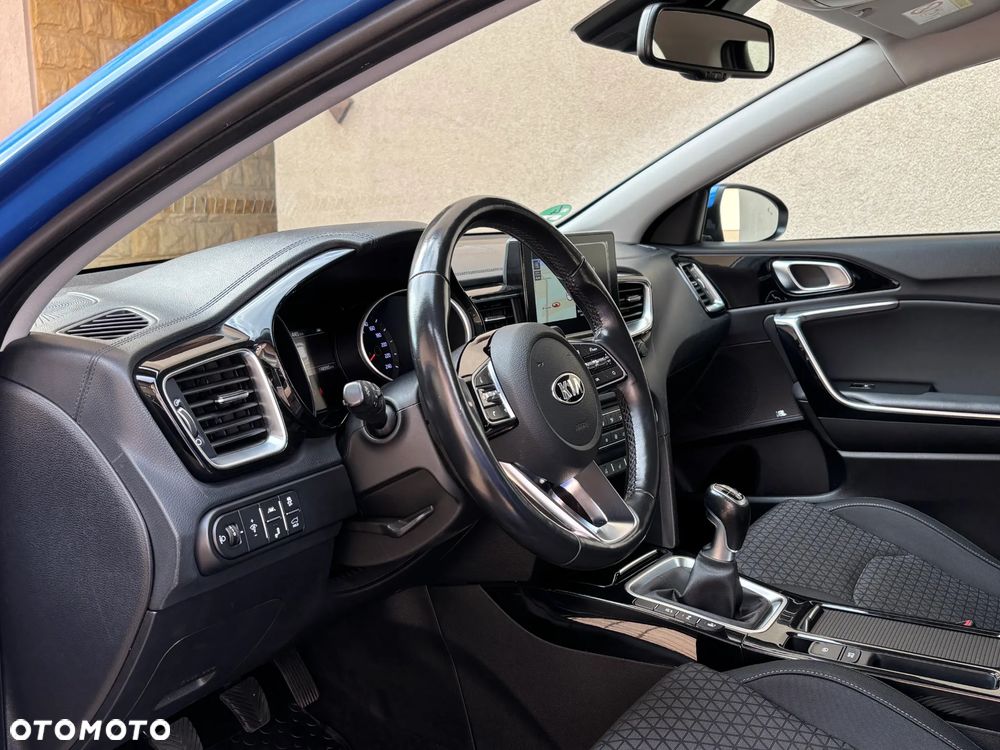 Kia Ceed 1.6 CRDi Platinum Edition - 15