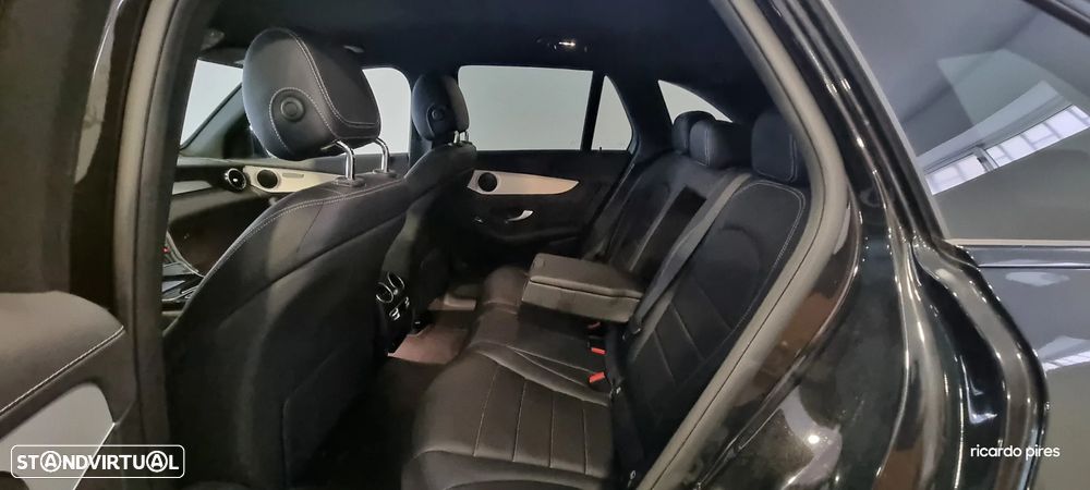Mercedes-Benz GLC 300 de Coupe 4Matic 9G-TRONIC AMG Line Plus - 10