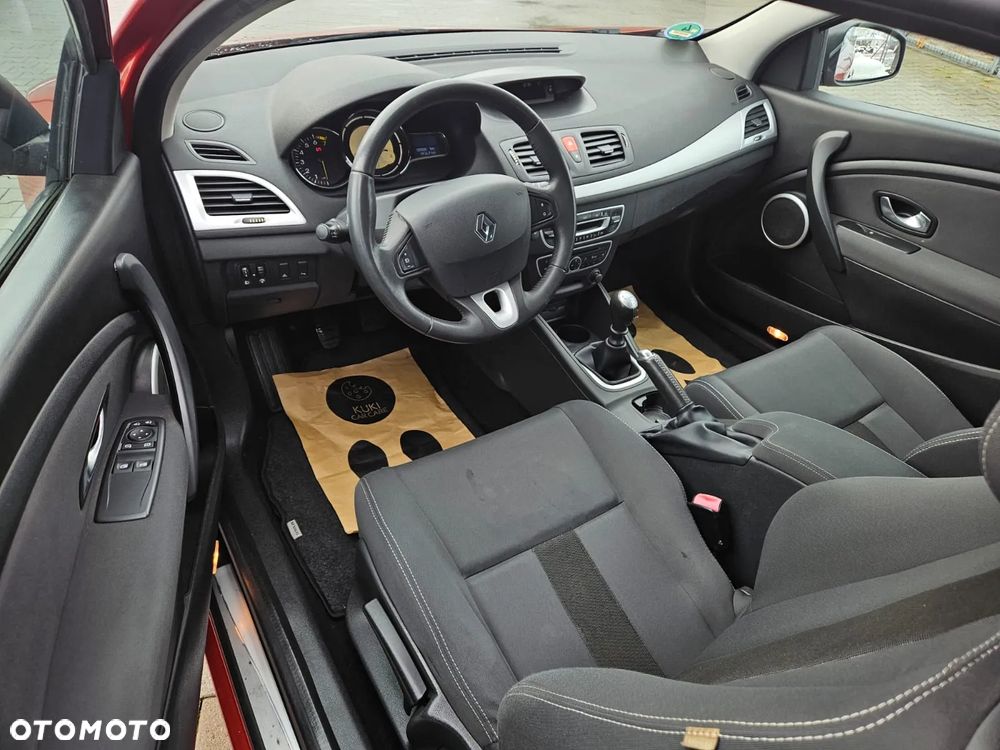 Renault Megane 1.6 Dynamique - 17