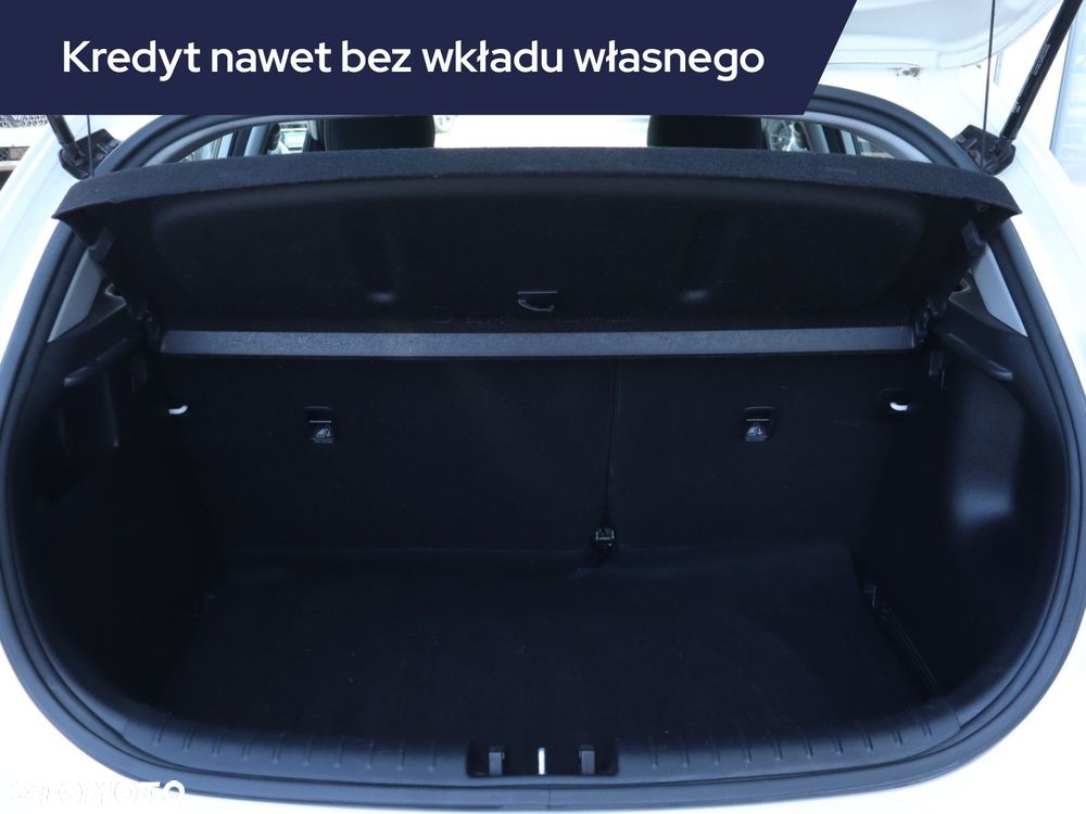 Kia Rio - 15