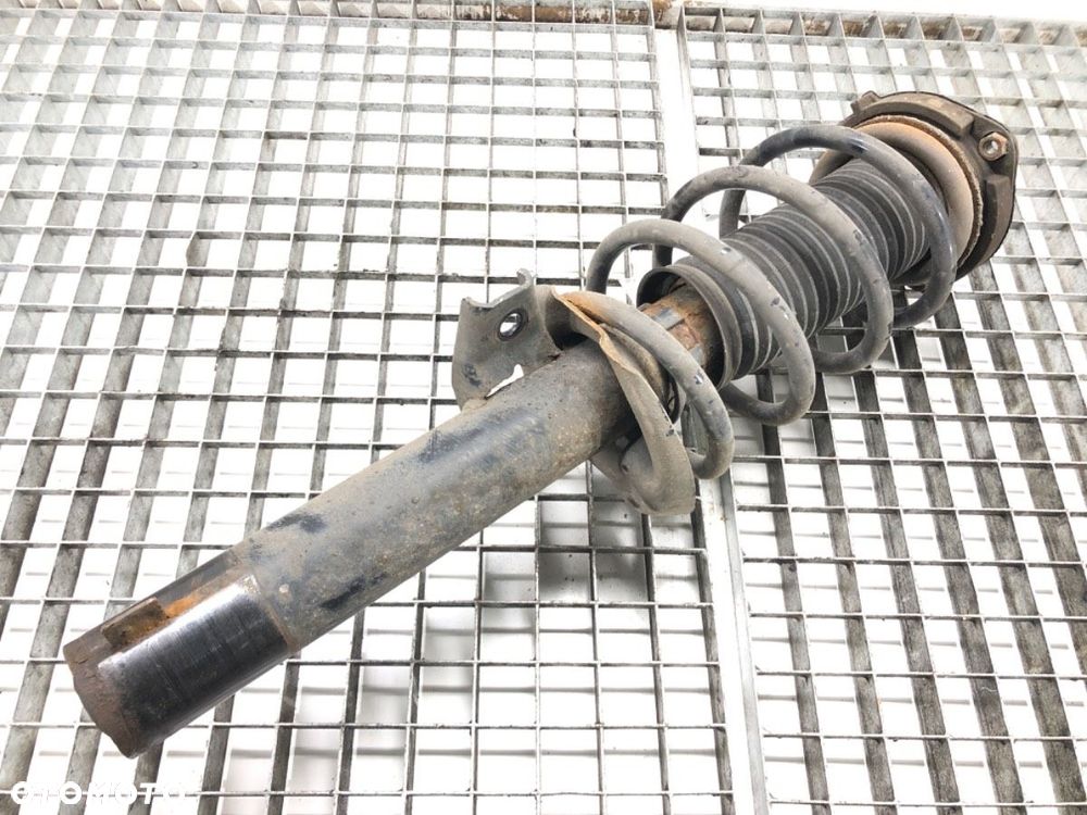 AMORTYZATOR PRAWY PRZÓD  VW CADDY IV Nadwozie pełne/minivan (SAA, SAH) 2015 - 2022 2.0 TDI 55 kW - 3