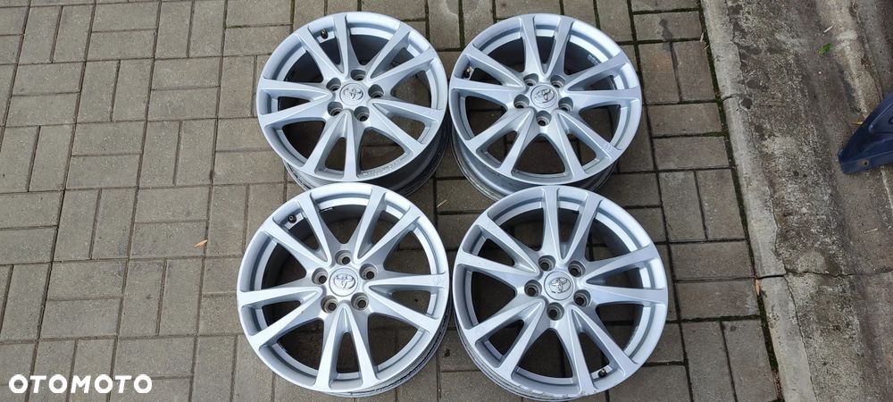 FELGI ALUMNIOWE 5x114.3 7Jx17 CALI ET 45 fi 45 fi 60 TOYOTA AVENSIS AURIS VERSO RAV4 KIA KOMPLET 4 SZTUKI - 1
