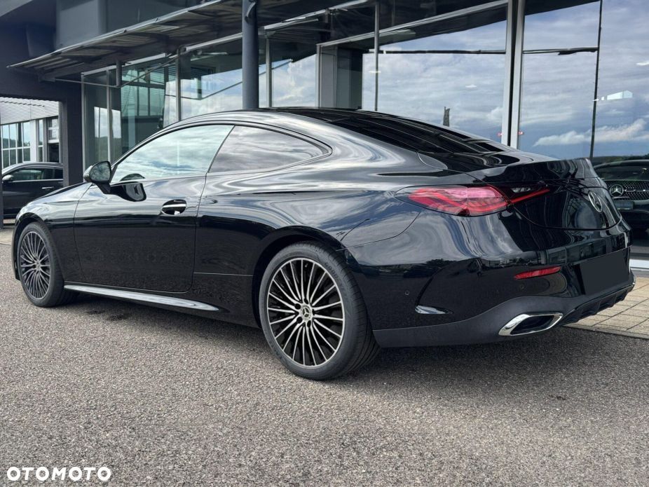 Mercedes-Benz CLE 300 mHEV 4-Matic AMG Line - 5