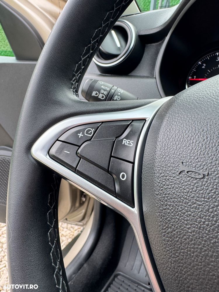 Dacia Duster TCe 130 2WD GPF Prestige - 18