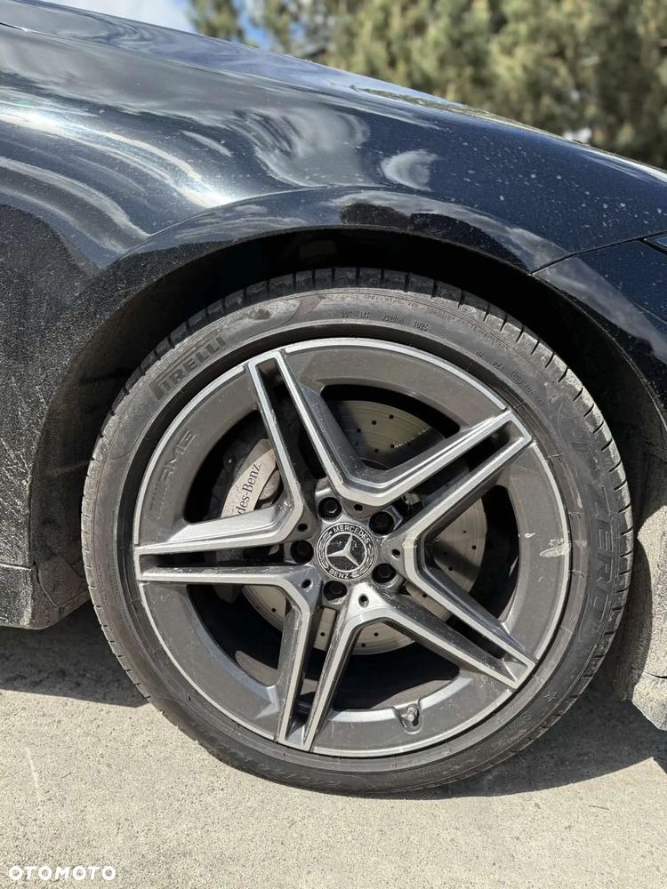 Mercedes-Benz CLS - 21