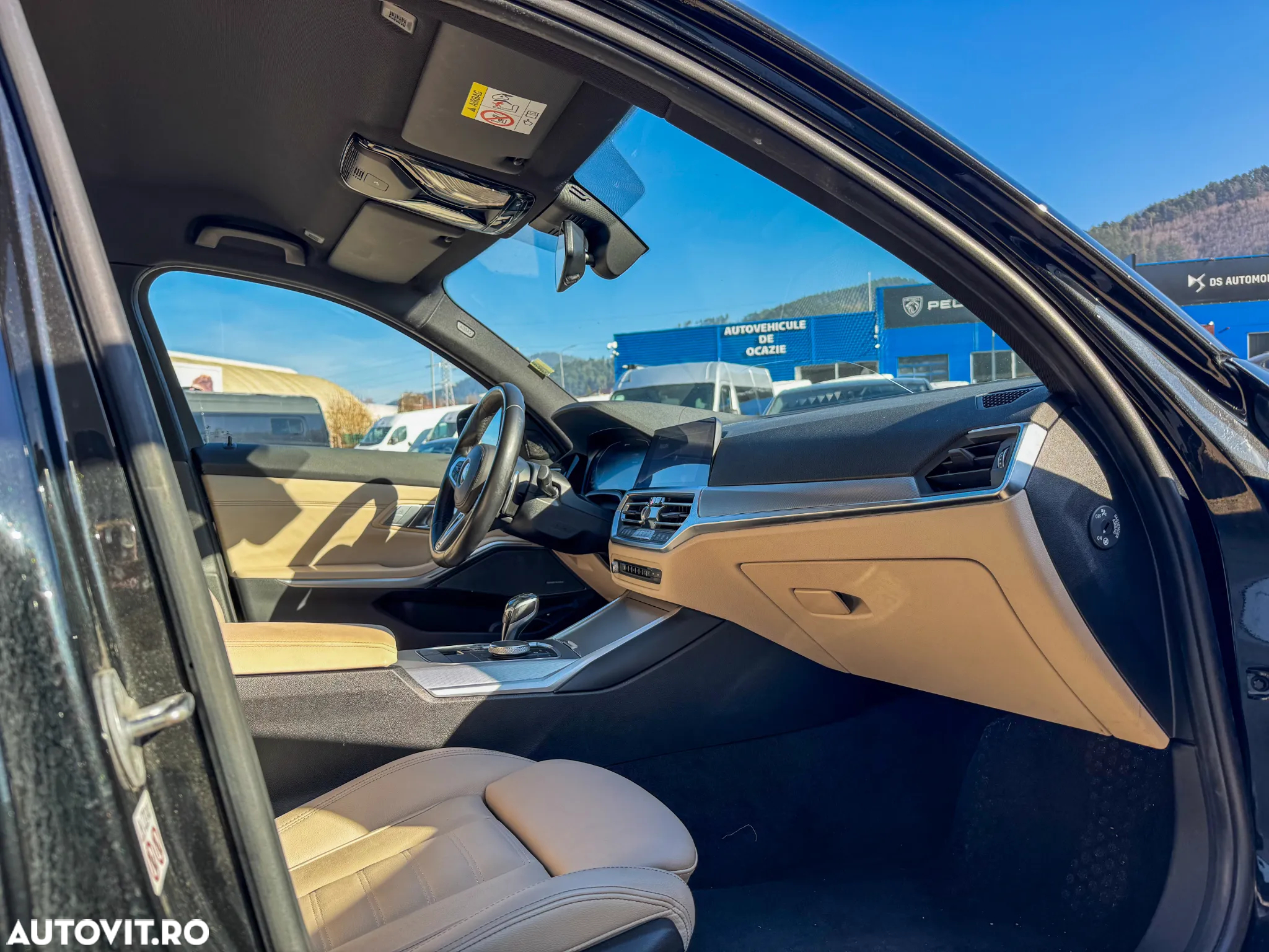 BMW Seria 3 330e Aut. M Sport - 10