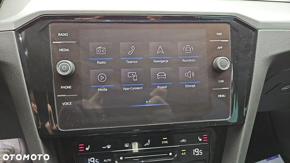 Volkswagen Passat Variant 1.5 TSI EVO Business DSG - 20