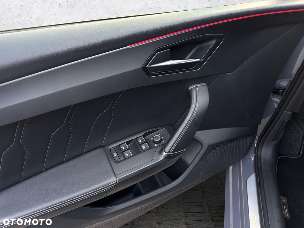 Cupra Leon 1.5 eTSI DSG - 24
