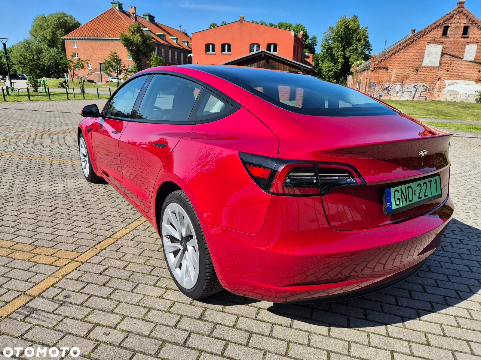 Tesla Model 3 Langstreckenbatterie Allradantrieb Dual Motor - 3
