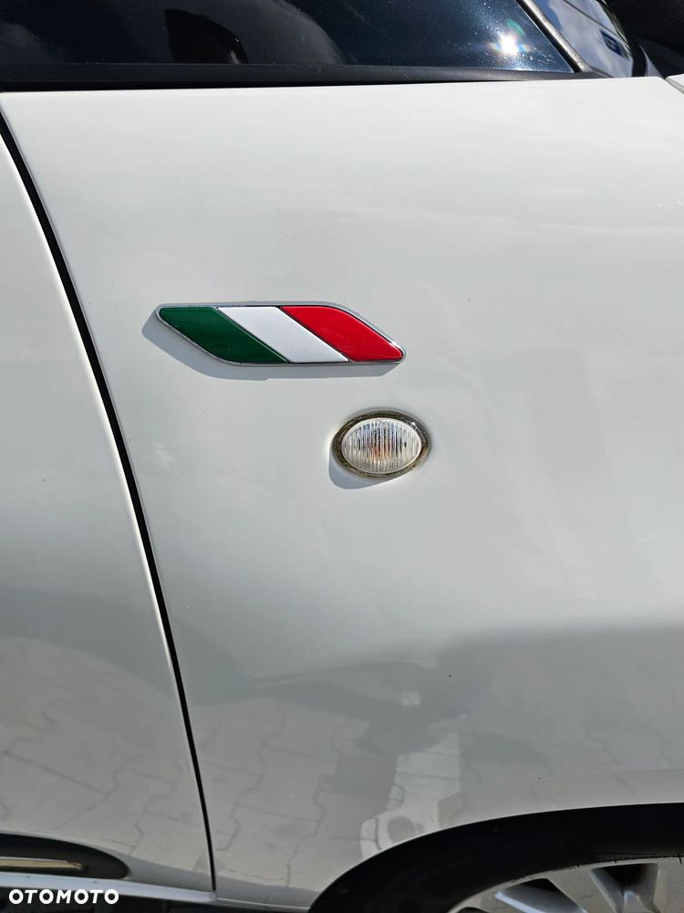 Fiat 500L Living 1.4 T-Jet 16V Lounge - 13