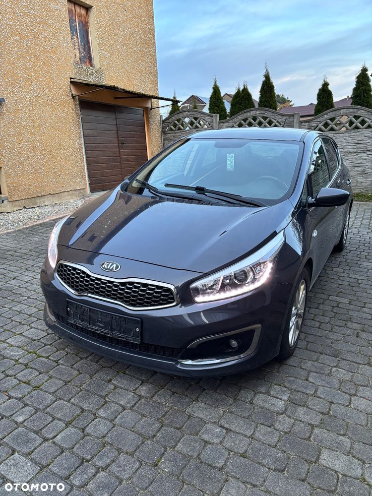 Kia Ceed 1.4 L Business Line - 1