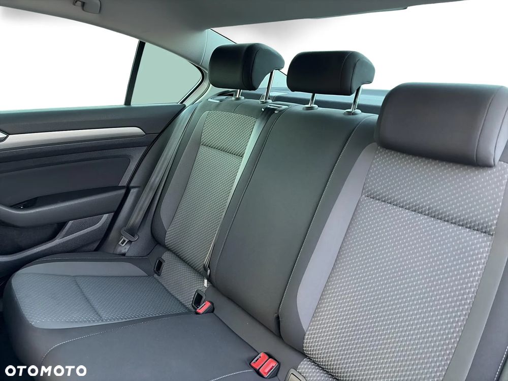 Volkswagen Passat 1.5 TSI EVO Business DSG - 14