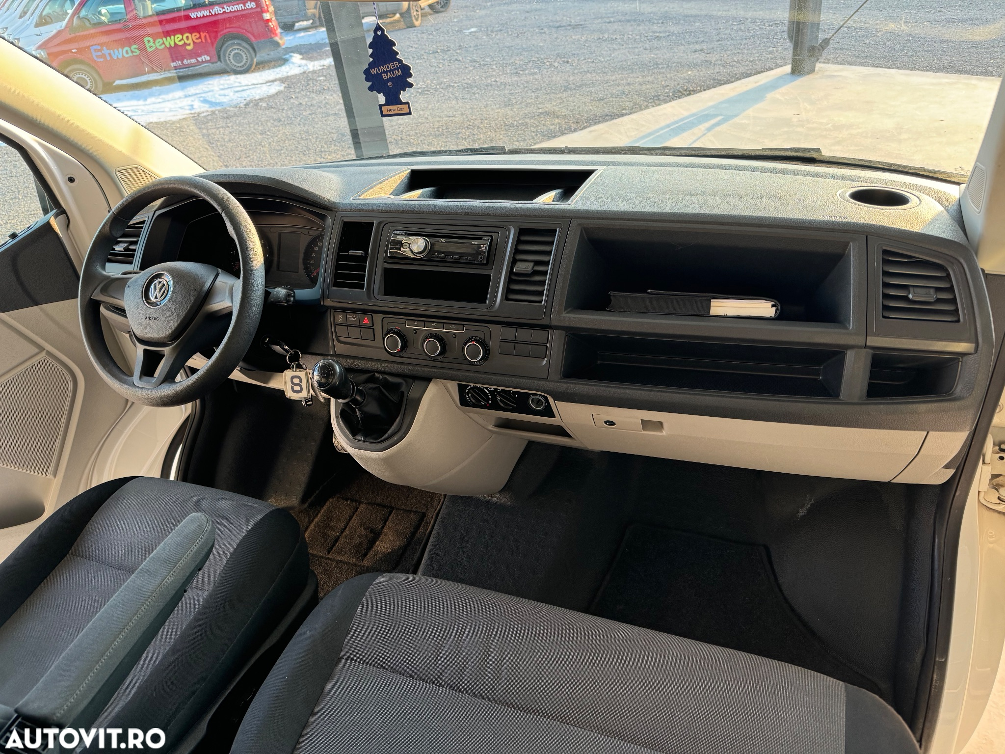 Volkswagen Transporter T6 Kurz EU6 Plus Trendline - 8