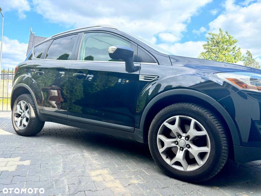 Ford Kuga - 2