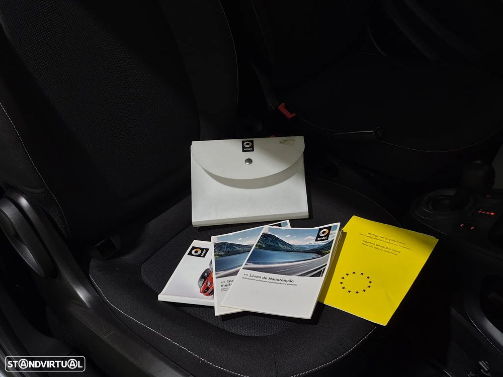Smart Fortwo Cabrio 1.0 71 Passion Aut. - 28