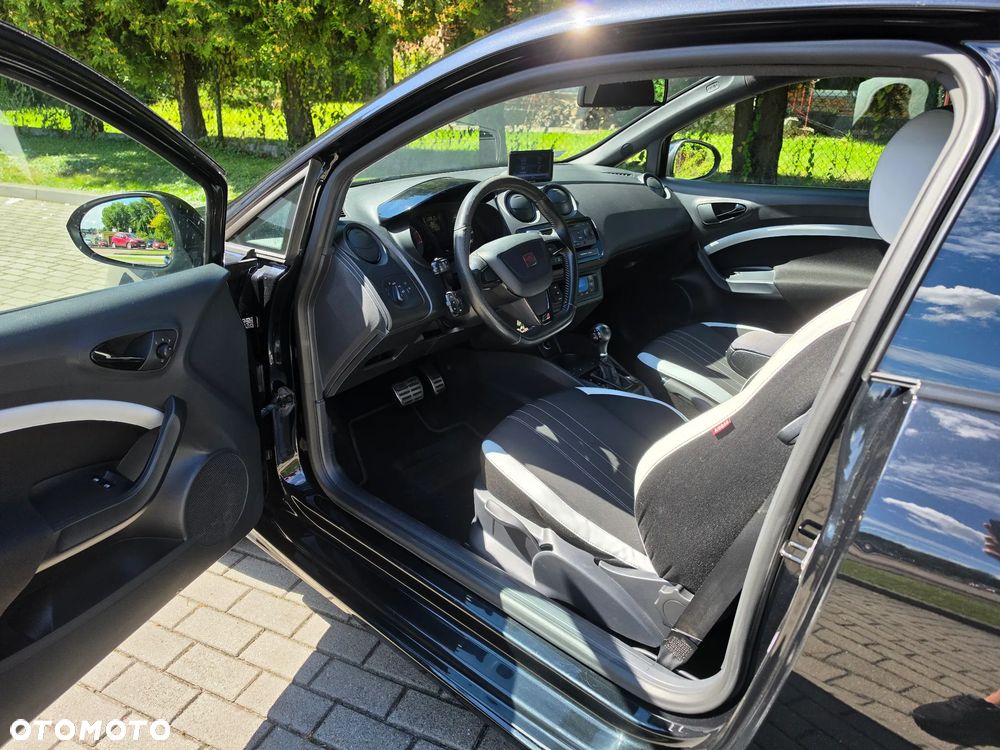 Seat Ibiza SC 1.4 TSI Cupra DSG - 12