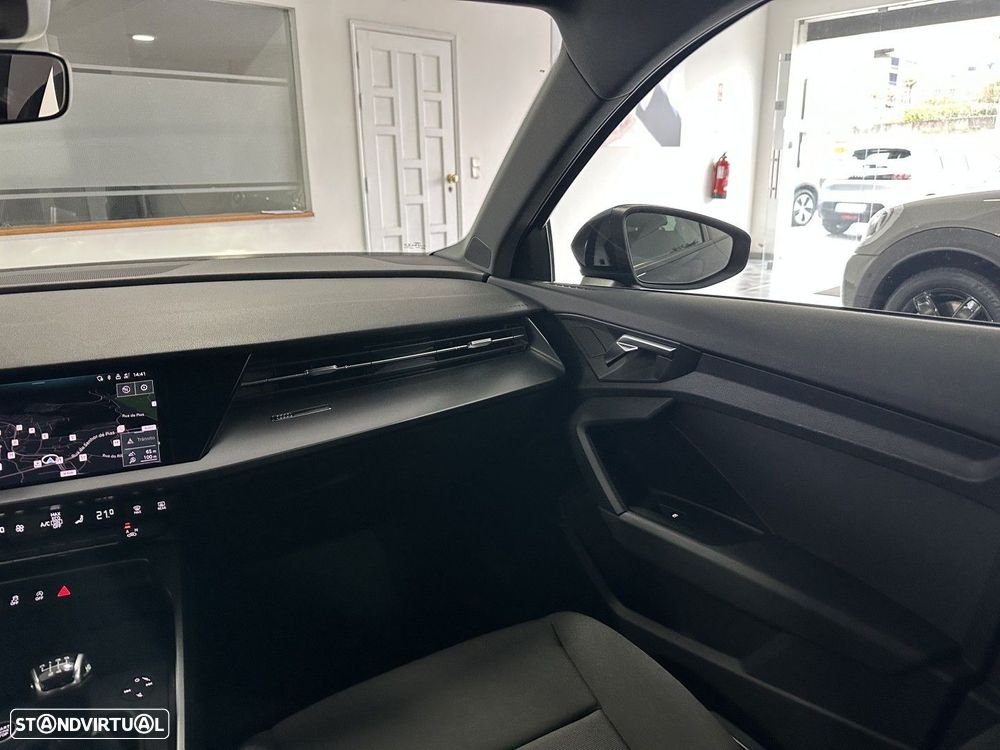 Audi A3 Sportback 30 TDI Advanced - 14