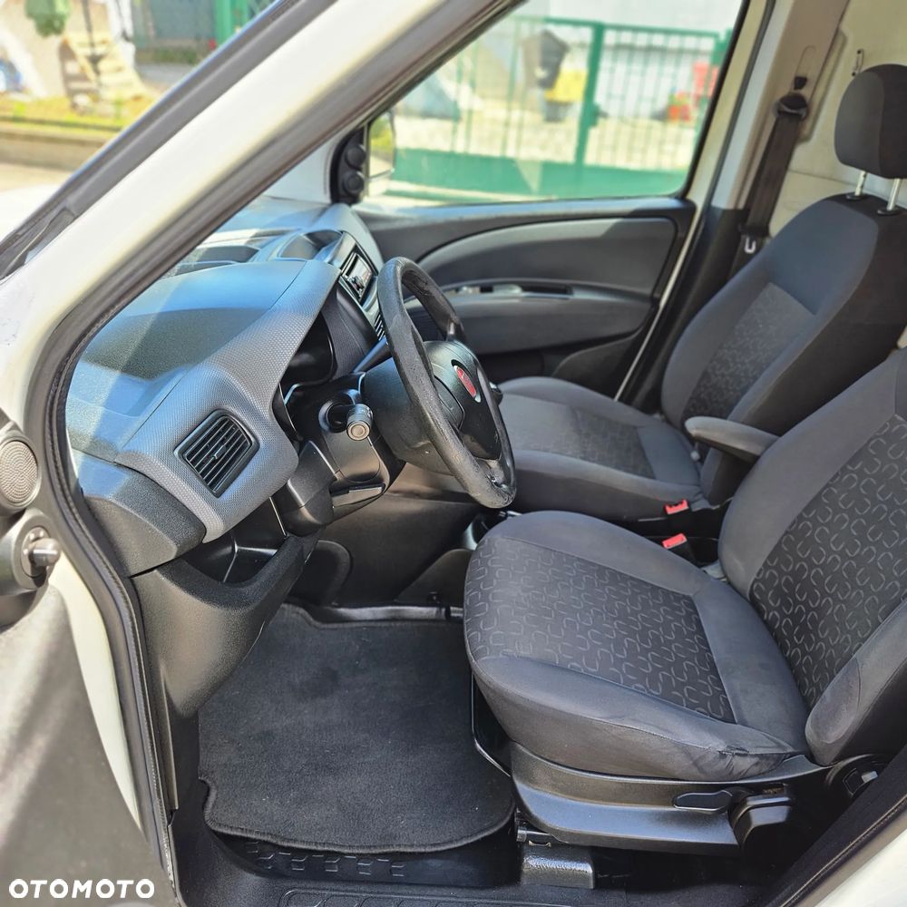 Fiat Doblo Maxi - 15