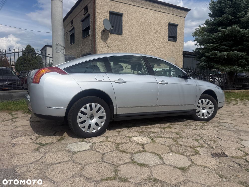 Citroën C6 HDi 205 Biturbo FAP Exclusive - 3