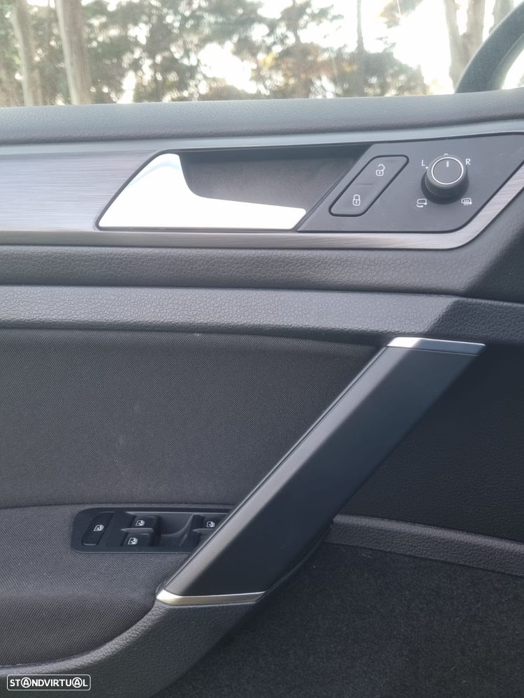 VW e-Golf Standard - 10