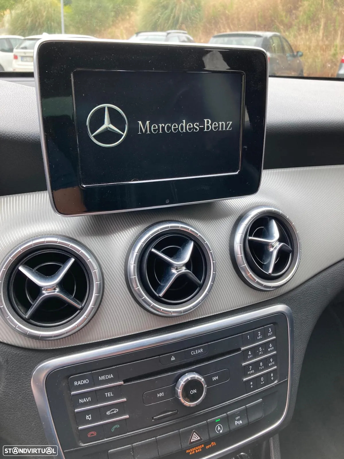 Mercedes-Benz CLA 200 d Shooting Brake - 15