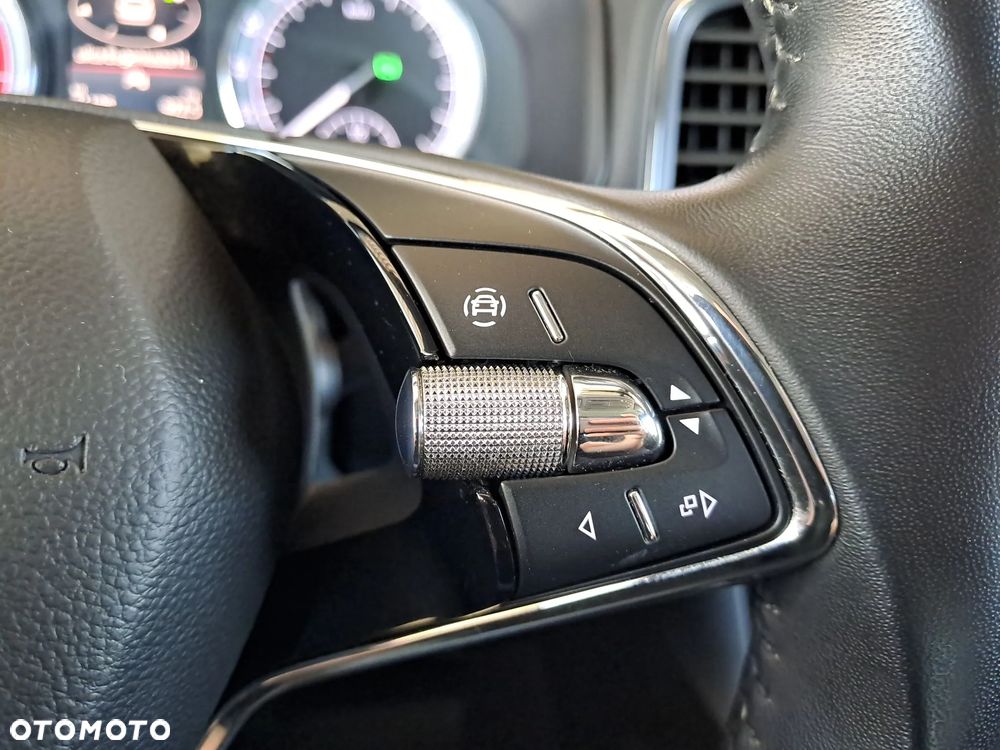 Skoda Karoq 1.5 TSI ACT Style DSG - 24