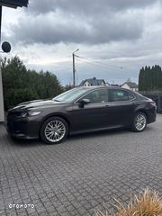 Toyota Camry 2.5 Hybrid Prestige CVT