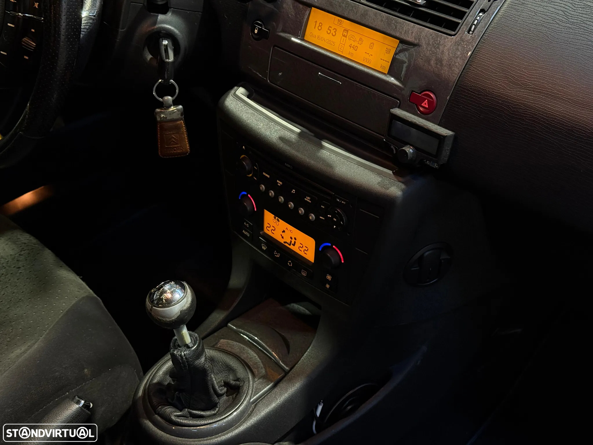 Citroën C4 1.6 HDi 110 Exclusive - 7