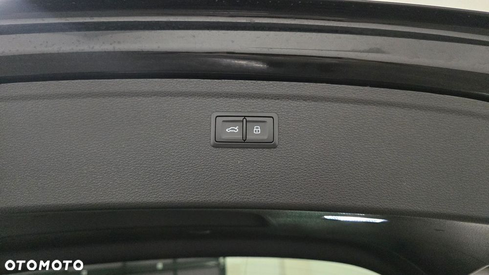 Audi Q5 TDI quattro 150 kW S tronic edition one mythosschwarz - 15
