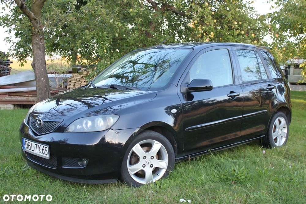 Mazda 2 2006 photo 2
