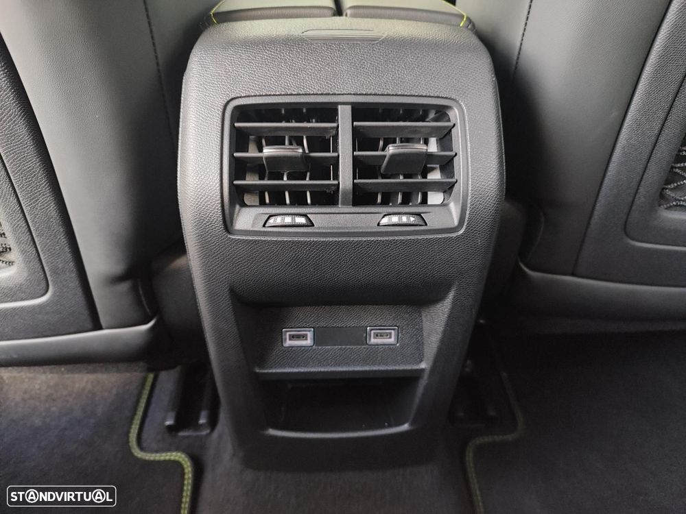 Peugeot 308 SW 1.2 PureTech GT EAT8 - 26