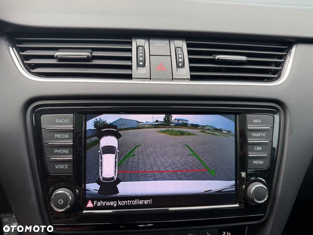 Skoda Octavia 2.0 TDI 4x4 RS Challenge DSG - 33