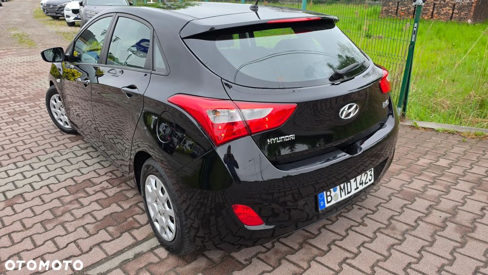 Hyundai i30 1.4 Classic - 22