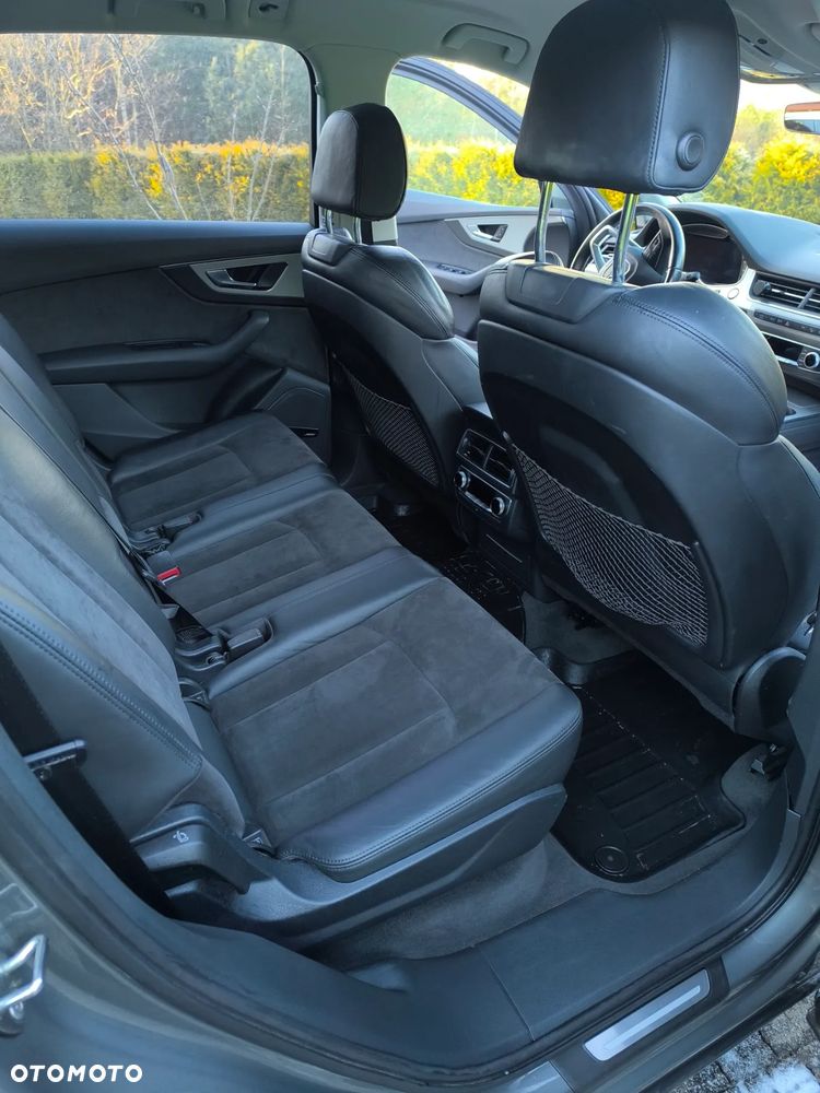 Audi Q7 - 27
