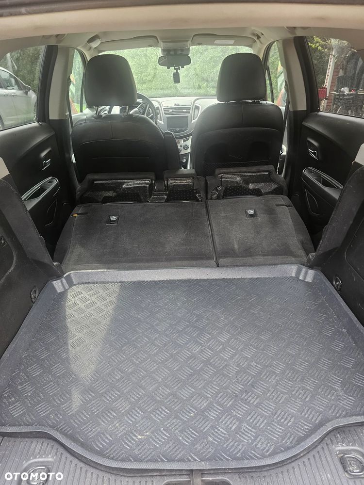 Chevrolet Trax 1.7TD LS - 11