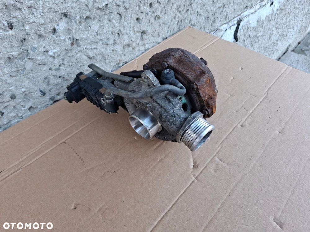 TURBINA 2.4 D5 30757080 VOLVO XC90 S60 V70 S80 XC70 S40 II - 2