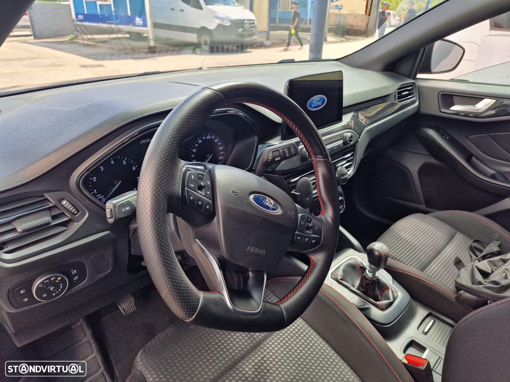 Ford Focus 1.0 EcoBoost ST-Line - 7