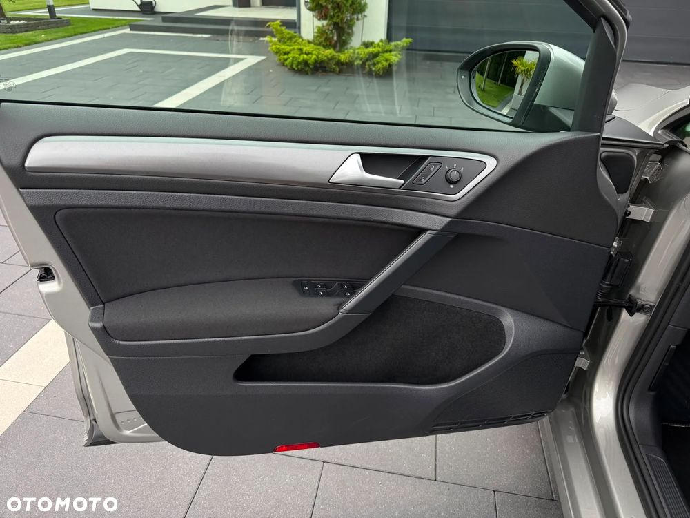 Volkswagen Golf 1.4 TSI BlueMotion Technology DSG Comfortline - 31