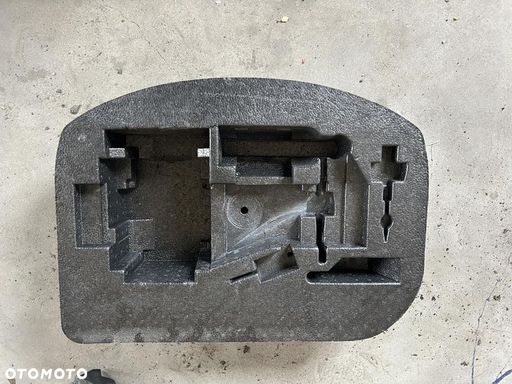 Styropian wkład zapasu Ford KA mk2 - 1