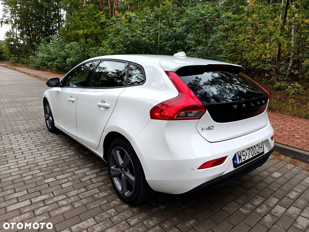 Volvo V40 D2 Kinetic - 3