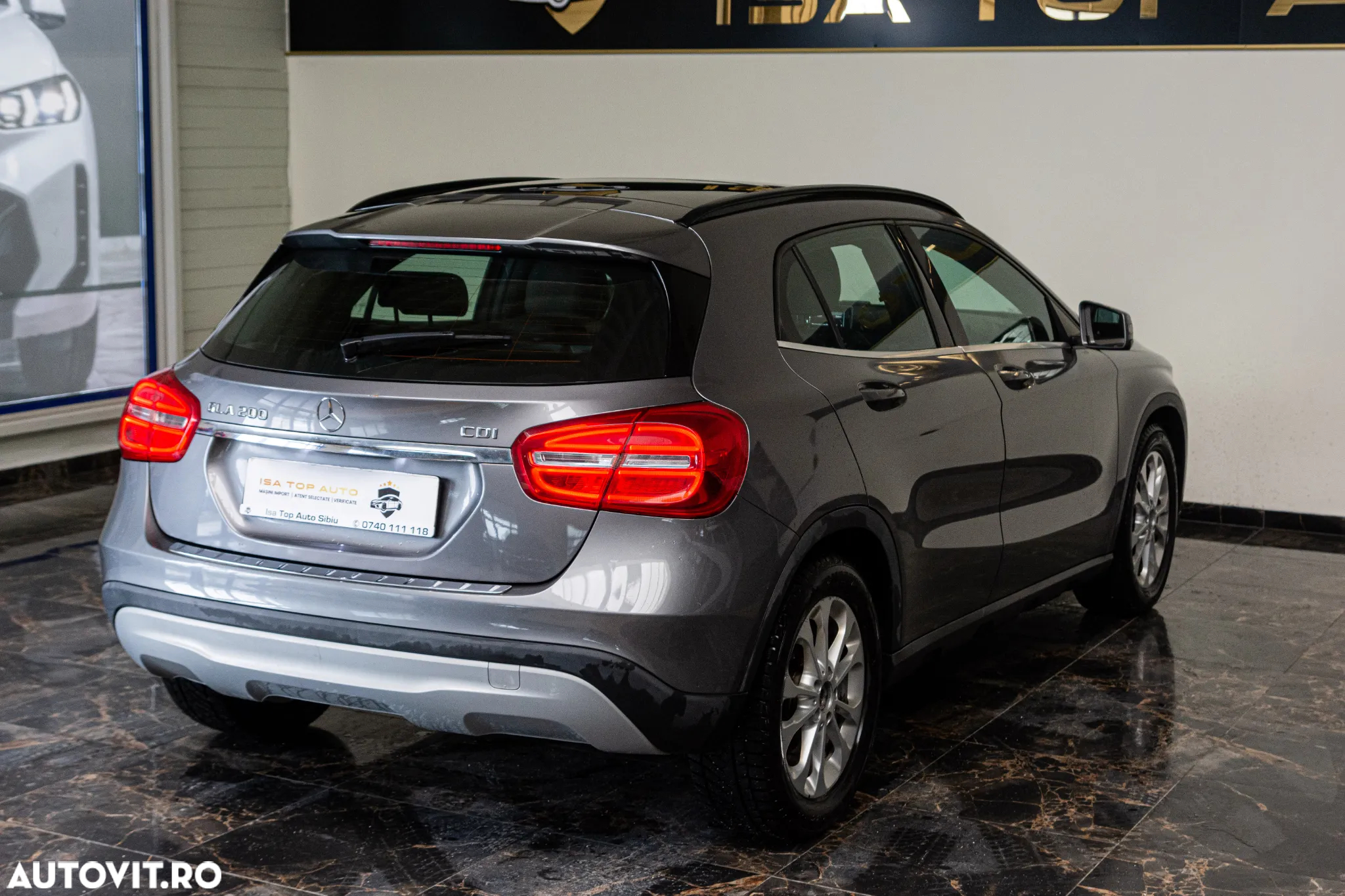 Mercedes-Benz GLA 200 d 7G-DCT Style - 32