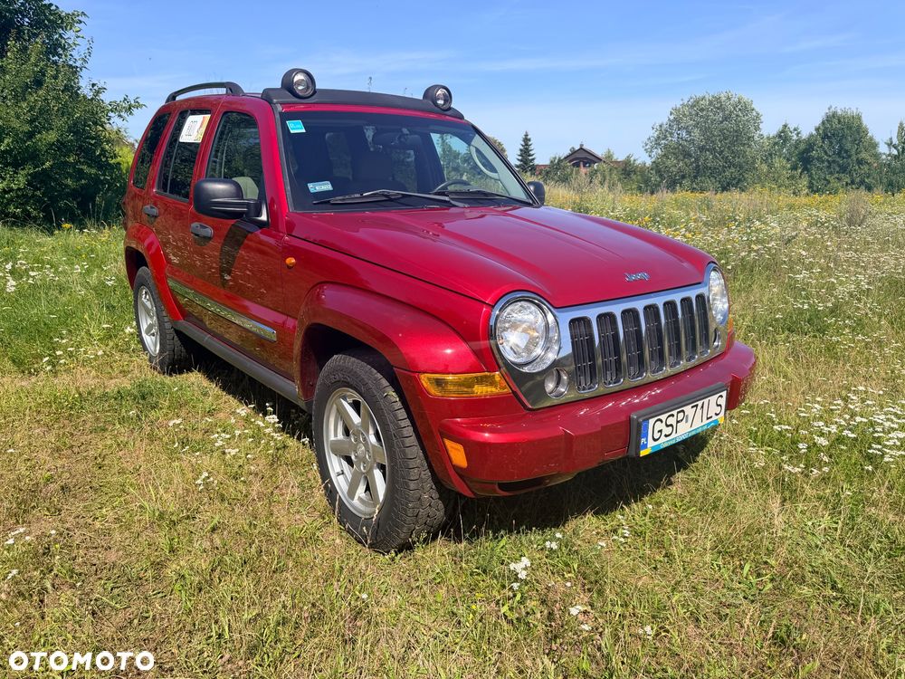 Jeep Cherokee - 3