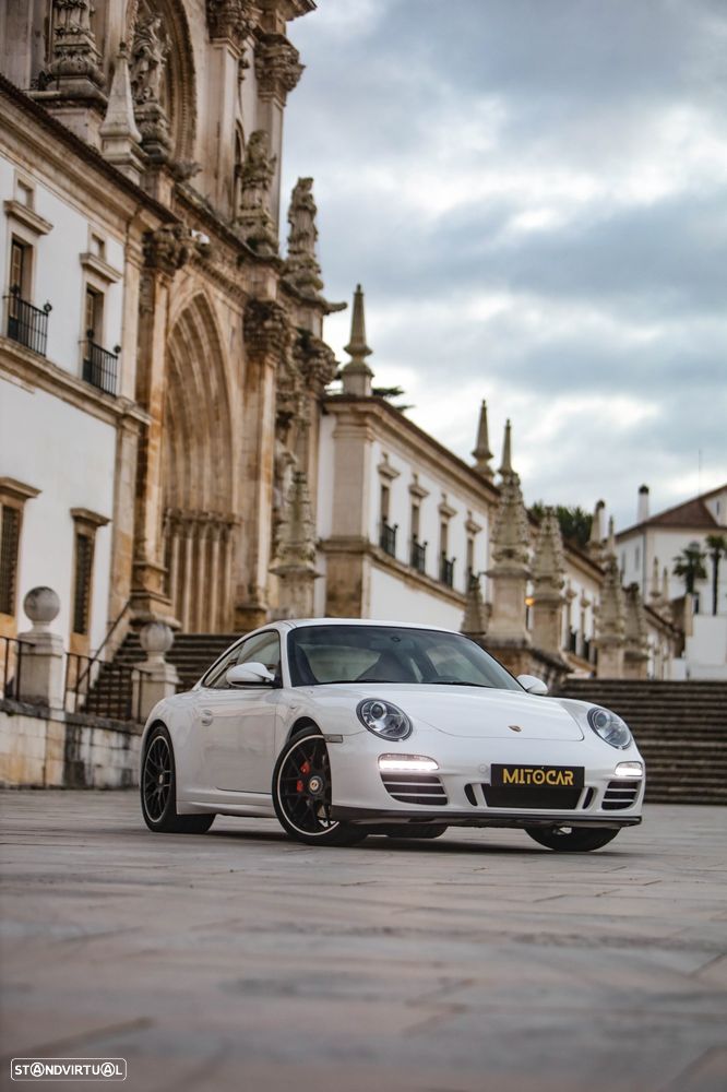 Porsche 911 (997) Carrera GTS PDK - 35