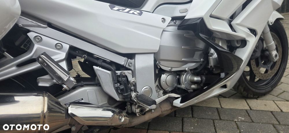 Yamaha FJR - 19