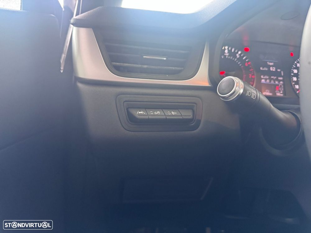 Renault Captur 1.0 TCe Zen - 10